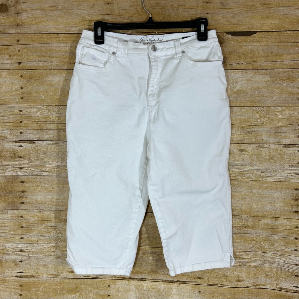 Gloria Vanderbilt Amanda Skimmer White Denim Capri Size 10P Embellished Stretch